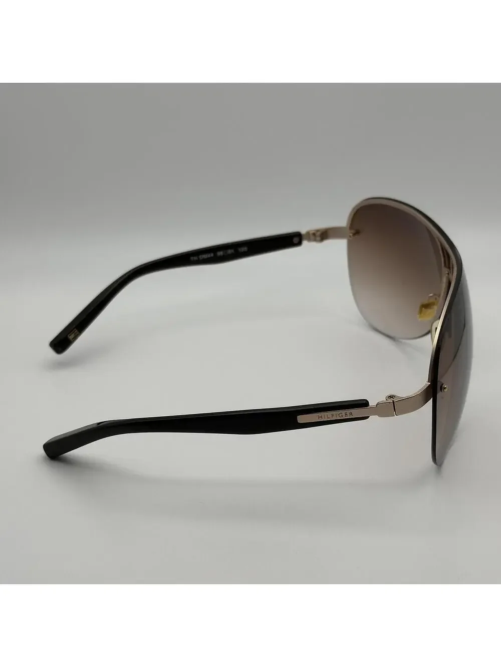 Tommy Hilfiger Sunglasses Brown Gradient Lens Black Frame